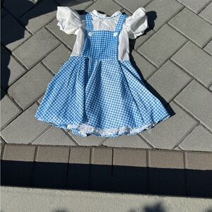 Dorothy Halloween Costume - size M girls (6-7)